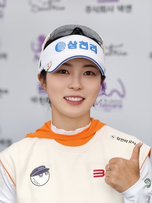 [쇼츠인터뷰] 4년 만에 가야CC 65타...전예성 "4년 전엔 꾸역꾸역, 이번엔 진짜 쉽게"